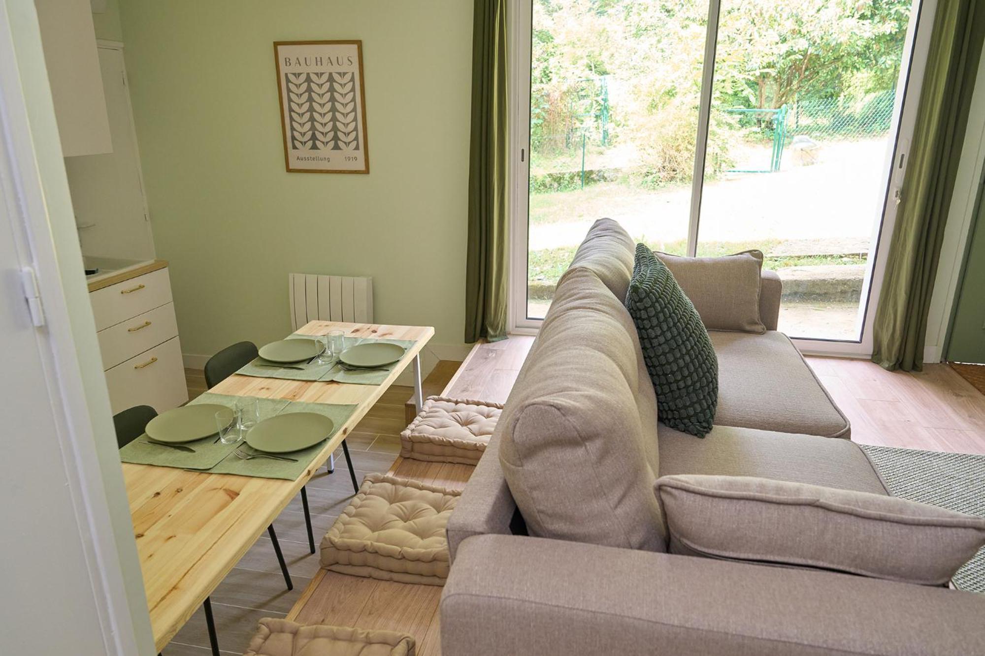 Green Escape - Cozy & Chill Brunoy Luaran gambar